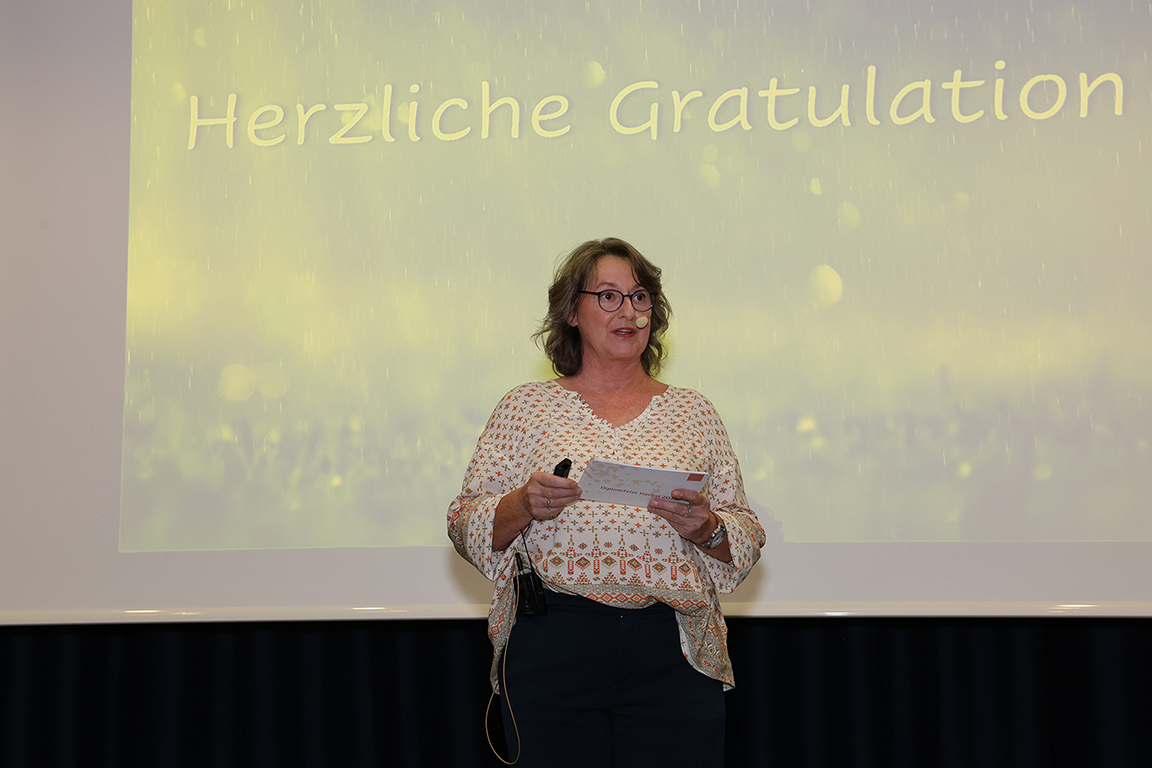 web-diplomfeier-2025-8431.jpg